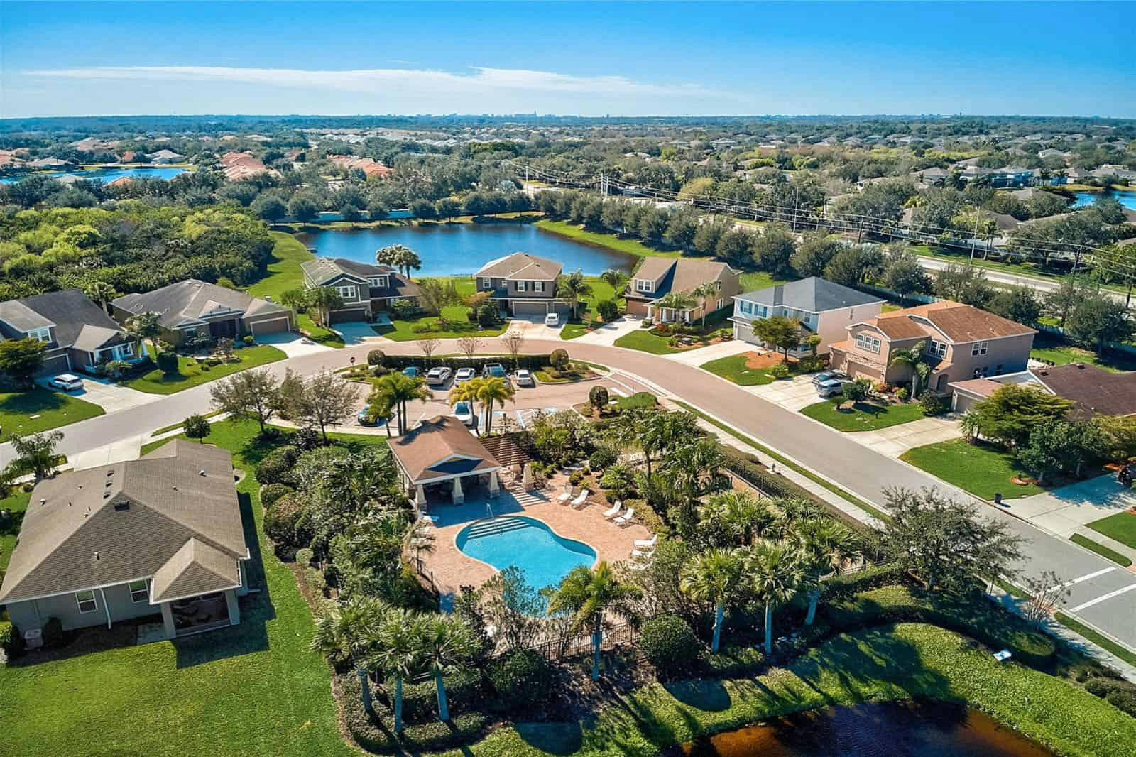Bradenton, Florida real estate and lifestyle